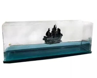 Ghost Ship Black Pearl Cruise Ship Fluid Liquid Drift Bottle Ornament for Living Room Décor(Green)